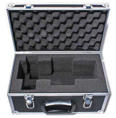 Aluminum carrying case for compact 70mm aperture refractor