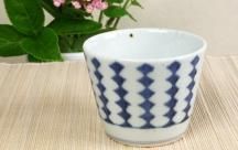 砥部焼◆そばちょこ■菱つなぎ