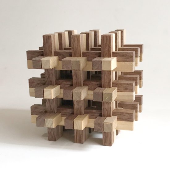 山中組木工房　木製パズル　「51本組木」