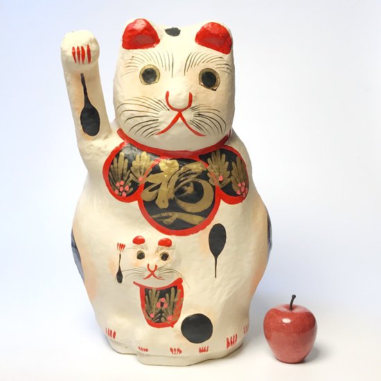 Vintage Japanese Folk Art: 招き猫(特大) / 豊岡招き猫