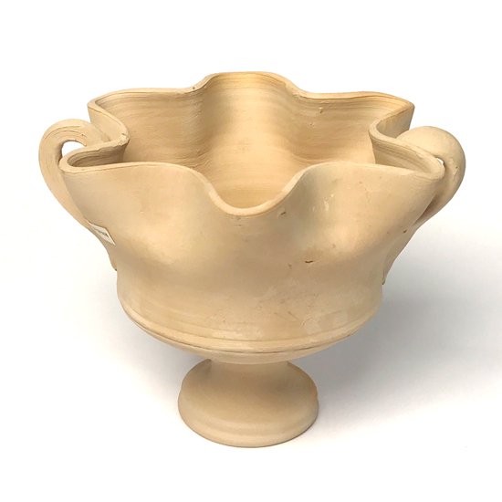  ヨーロッパの陶器 : 素焼きのカップ  