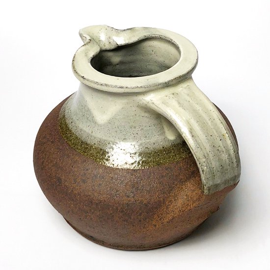 島根県布志名の陶芸家 舩木研兒 によるとても大きな白釉手付壺