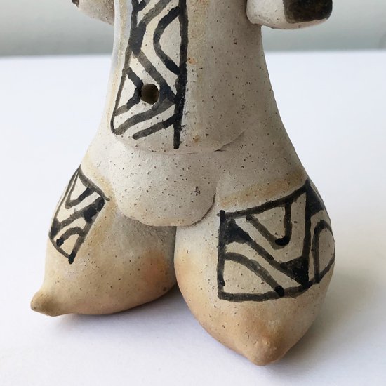 Vintage Folk Art: Pottery Figure / Karaja