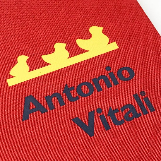 「Antonio Vitali, Spielzeugdesigner / Creator of Toys」：Antonio Vitaliについて幅広く網羅された、とても貴重な本