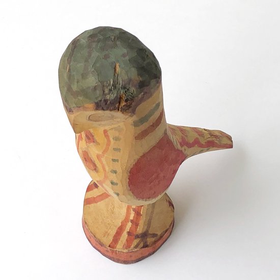  ワンカイヨの古い木彫りの鳥 