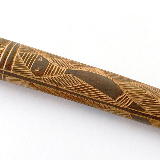  南米の先住民族のものと思われる木彫りの笛  
