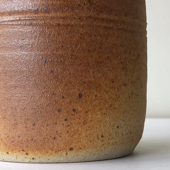  ジョン・リーチ(1939-2021) による工房「Muchelney Pottery」の保存瓶の古作 
