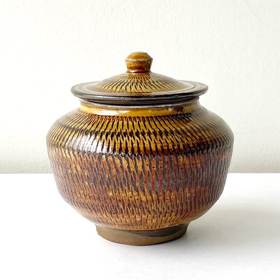  釉薬の質感やハリのあるかたちなど、作りの良い小鹿田焼の古い小壺  