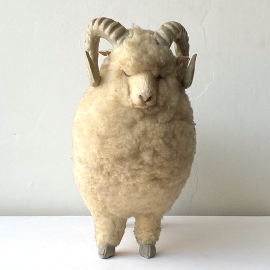 Vintage Miscellaneous: Big Sheep Figure / New Zealand