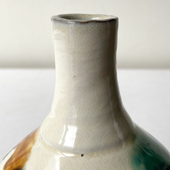  大分県日田市の山間で300年以上の歴史を持つ陶工の集落 皿山 の民窯 小鹿田焼 の古い花器