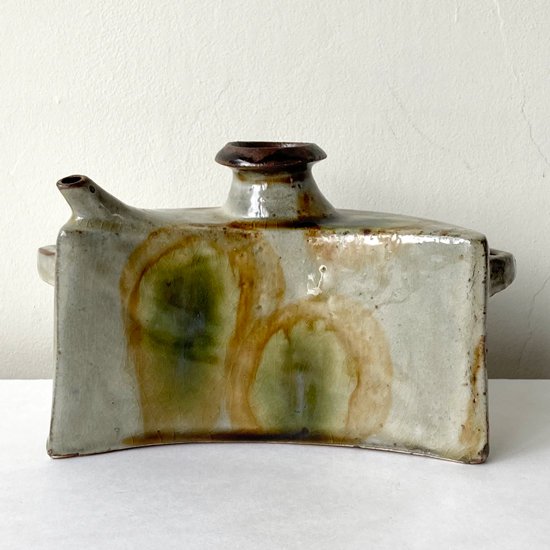 沖縄県の焼物 壺屋焼 の古い抱瓶(だちびん) 