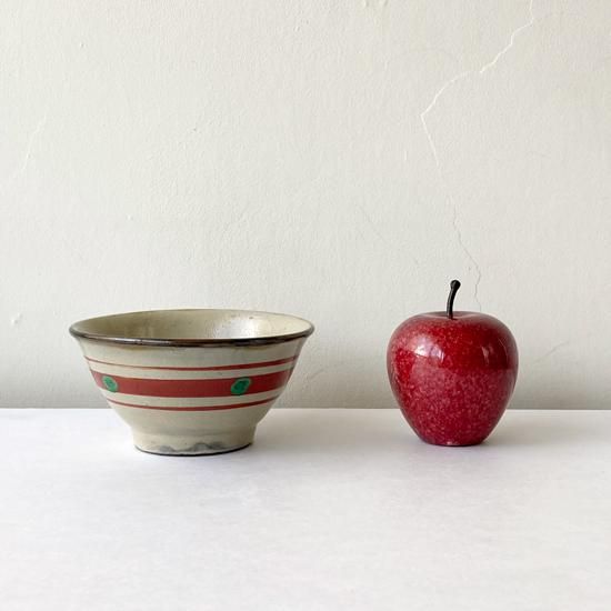 Vintage Japanese Folk Art: 赤絵4.5寸マカイ / やちむん