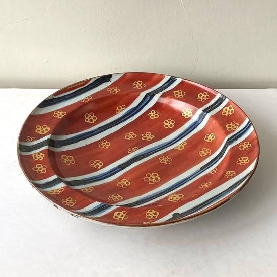 Vintage Japanese Folk Art: 赤絵金彩梅紋大皿 / 上田恒次