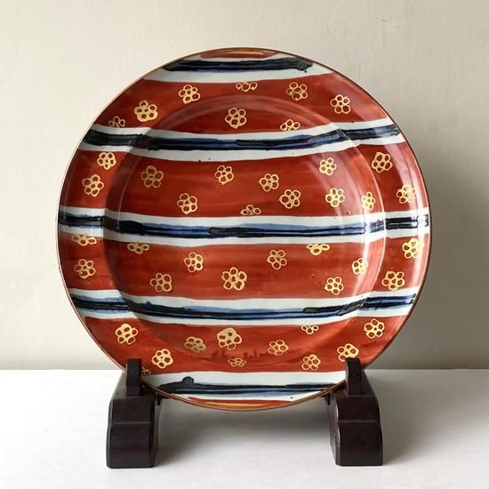 Vintage Japanese Folk Art: 赤絵金彩梅紋大皿 / 上田恒次