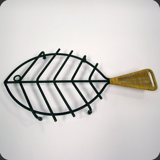 ヴィンテージアイテム：50年代のデンマーク製の魚をモチーフとした鍋敷き