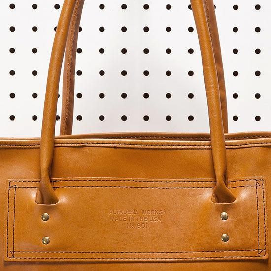 ホーウィン クロムエクセルレザー使用 Altadena 901 Hold-All 【公式通販】