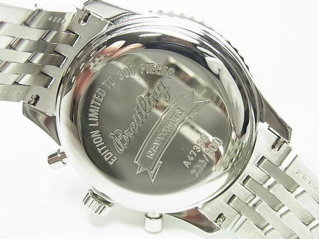ナビタイマー】ブライトリングからゴールドブレスモデルが入荷
