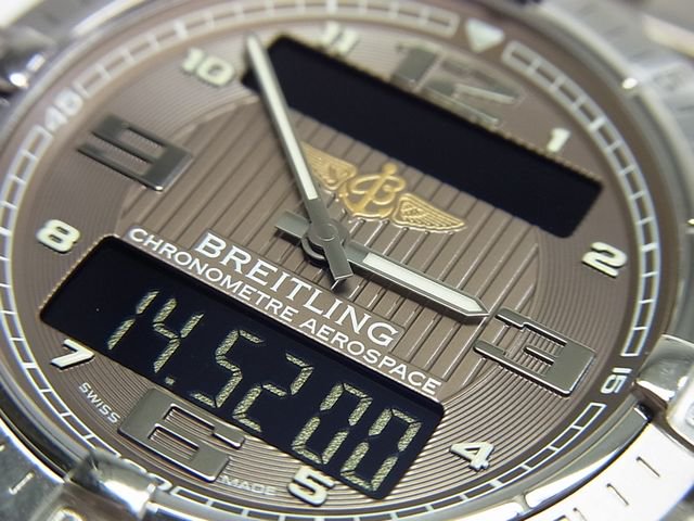 ブライトリング エアロスペース・アバンタージュ Ti ブロンズ - 腕時計 