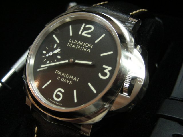 パネライ ルミノール・マリーナ 44MM 8デイズ PAM00510 未使用 - 腕時計専門店THE-TICKEN(ティッケン) オンラインショップ