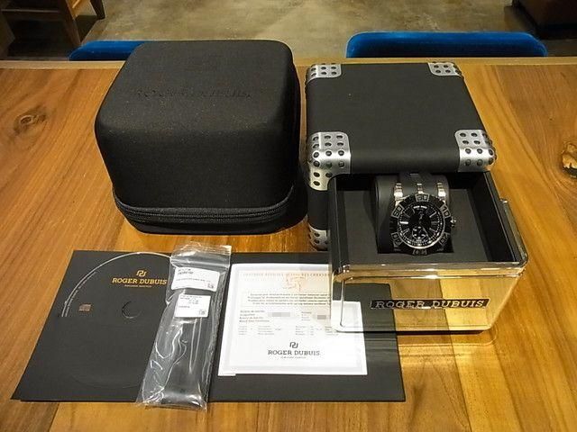 デイジー 中古)ROGER DUBUIS ロジェ・デュブイ イージーダイバー DBSE0280