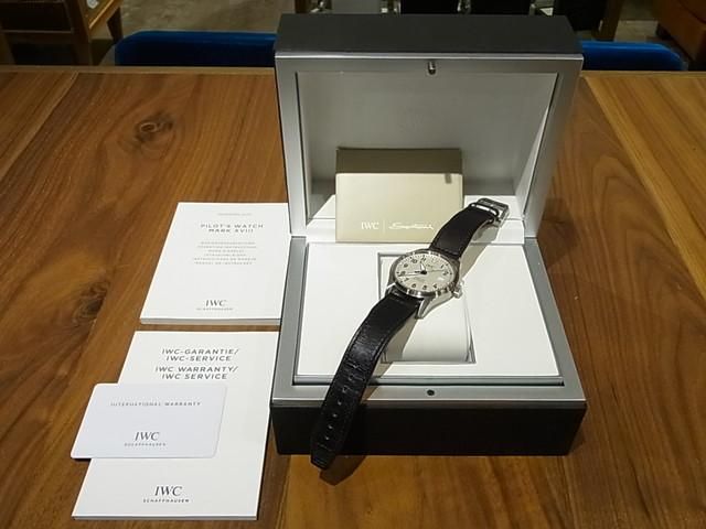 IWC パイロットウォッチ マーク18 白 IW327002 - 腕時計専門店