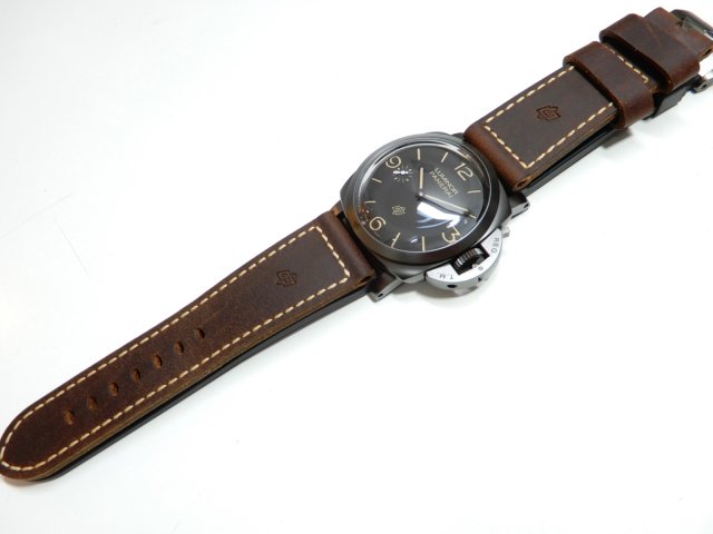 パネライ ルミノール1950 3デイズ 47mm チタニオDLC PAM00617 - 腕時計