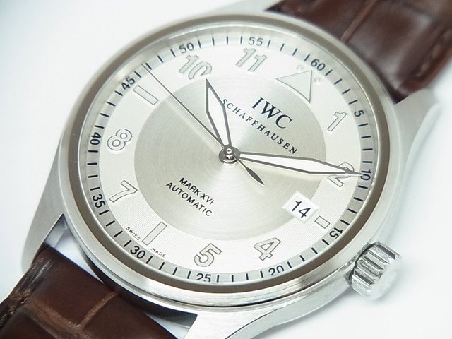 IWC スピットファイヤー・マーク16 シルバー 革ベルト/ Dバックル仕様