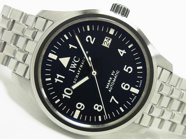 IWC マーク15 ブラック ブレス仕様 IW325307 正規品 - 腕時計専門店THE 