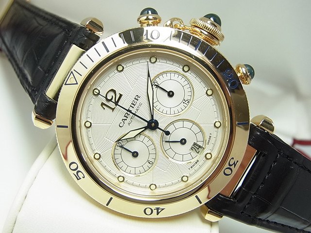 カルティエ パシャ・クロノグラフ 18KYG シルバー W3014051 - 腕時計 