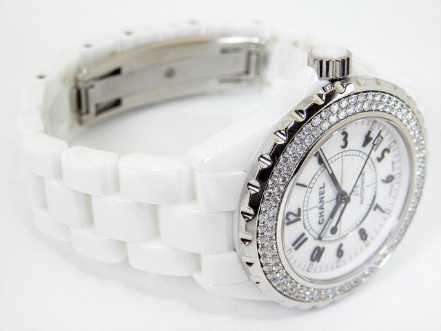 シャネル J12 ホワイトセラミック 38MM ベゼルダイヤ H0969 - 腕時計 