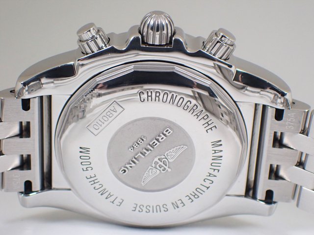 ブライトリング クロノマット44 カーボンダイヤル 日本限定400本 AB0110 - 腕時計専門店THE-TICKEN(ティッケン)  オンラインショップ