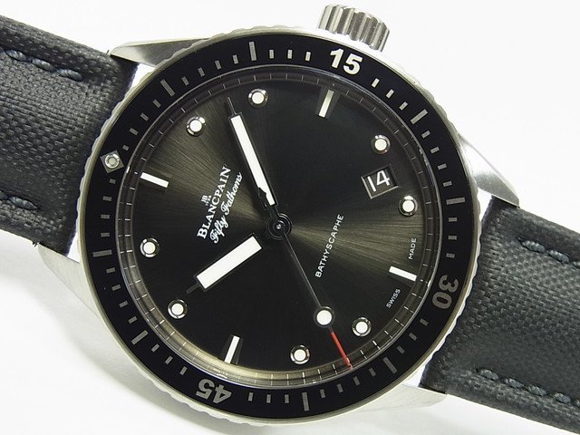ブランパン フィフティファゾムス・バチスカーフ SS 43MM 正規品 - 腕時計専門店THE-TICKEN(ティッケン) オンラインショップ