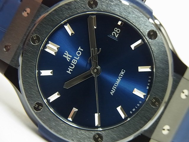 ウブロ クラシック・フュージョン セラミック ブルー 38MM - 腕時計 
