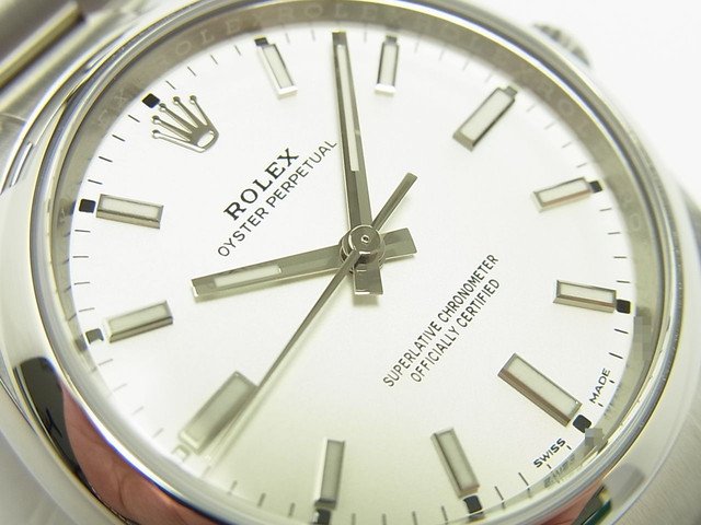 ロレックス オイスターパーペチュアル34 ホワイト Ref.114200 正規品 - 腕時計専門店THE-TICKEN(ティッケン) オンラインショップ