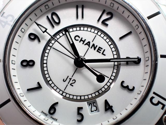 新品)CHANEL シャネル J12 ホワイトセラミック 33mm H0968（商品