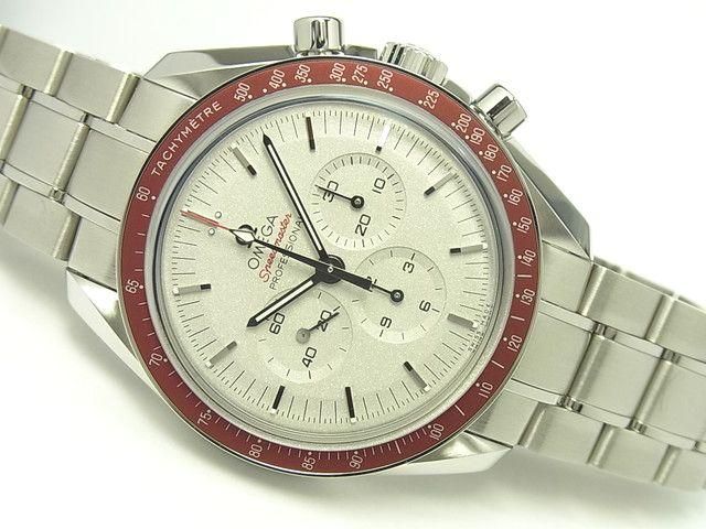 オメガ スピードマスター40mm グレー×ブラックフェイスは男