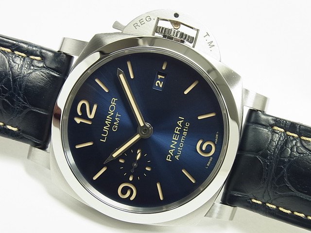 パネライ ルミノール・GMT 44MM ブルー PAM01033 V番 - 腕時計専門店THE-TICKEN(ティッケン) オンラインショップ
