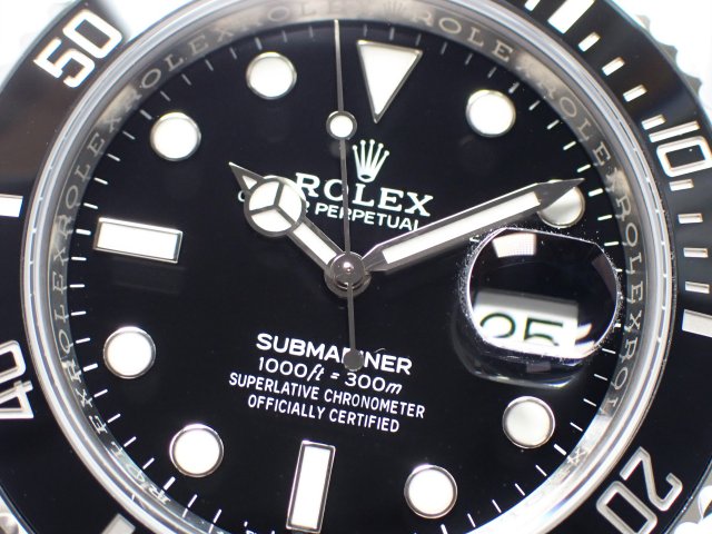 ロレックス 新型サブマリーナデイト 126610LN 未使用品 - 腕時計専門店 