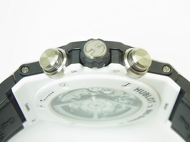 ウブロ ビッグバン ウニコ ホワイトセラミック 45MM 411.HX.1170