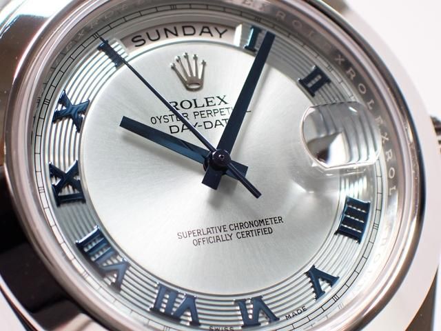 ロレックス デイデイト アイスブルーローマ PT 218206 V番 - 腕時計