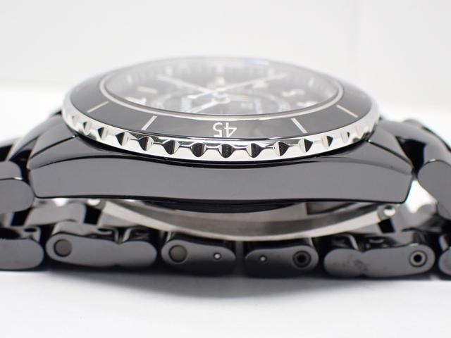 シャネル J12 Cal.12.1 38MM ブラックセラミック H5697 - 腕時計専門店