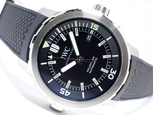 IWC アクアタイマー・オートマチック ブラック SS ラバー 正規品 2021年 - 腕時計専門店THE-TICKEN(ティッケン)  オンラインショップ