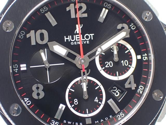 新品)HUBLOT ウブロ ビッグバン ブラックマジック 301.CX.130.RX