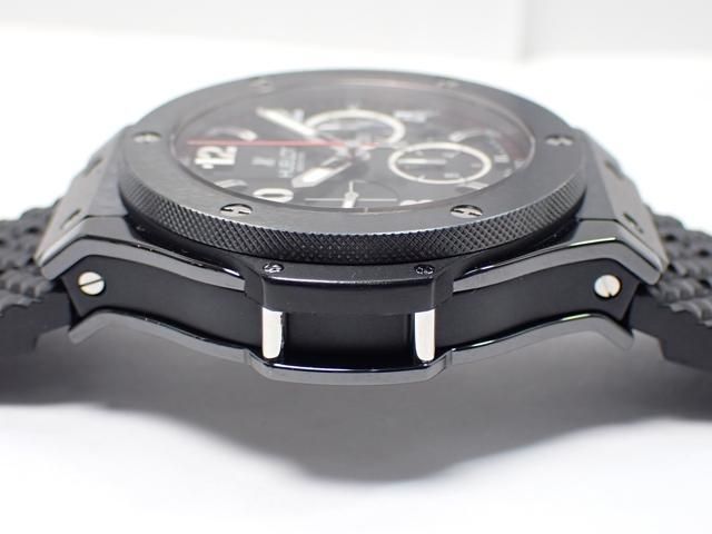 新品)HUBLOT ウブロ ビッグバン ブラックマジック 301.CX.130.RX