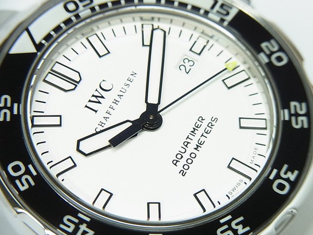 IWC アクアタイマー・オートマティック 2000 ホワイト文字盤 IW356805 - 腕時計専門店THE-TICKEN(ティッケン)  オンラインショップ