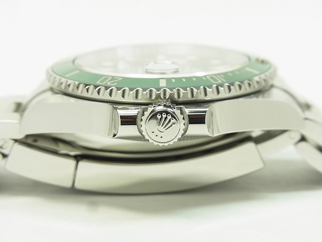 ロレックス サブマリーナ デイト・グリーンベゼル Ref.126610LV '21年購入 - 腕時計専門店THE-TICKEN(ティッケン)  オンラインショップ