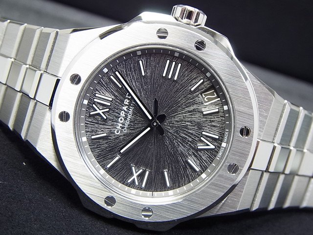 ショパール アルパイン イーグル・ラージ 41MM グレー - 腕時計専門店THE-TICKEN(ティッケン) オンラインショップ