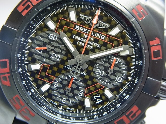 ブライトリング クロノマット ブラックカーボン 日本限定300本 - 腕時計専門店THE-TICKEN(ティッケン) オンラインショップ