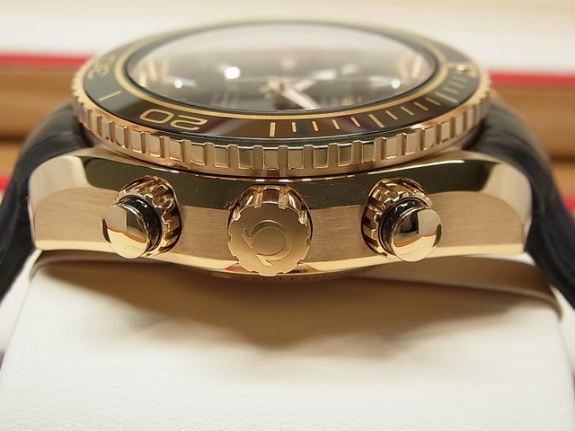 オメガ シーマスター プラネットオーシャン・クロノグラフ 18Kレッドゴールド 45.5MM - 腕時計専門店THE-TICKEN(ティッケン)  オンラインショップ