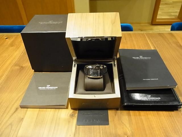 ジラール・ペルゴ ヴィンテージ1945 グレー文字盤 革ベルト仕様 25835